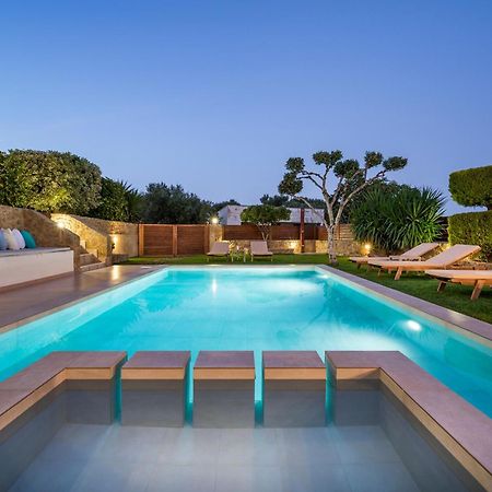 Villa Georgia Heated Pool & Jet-Tub Kolimvárion Eksteriør billede