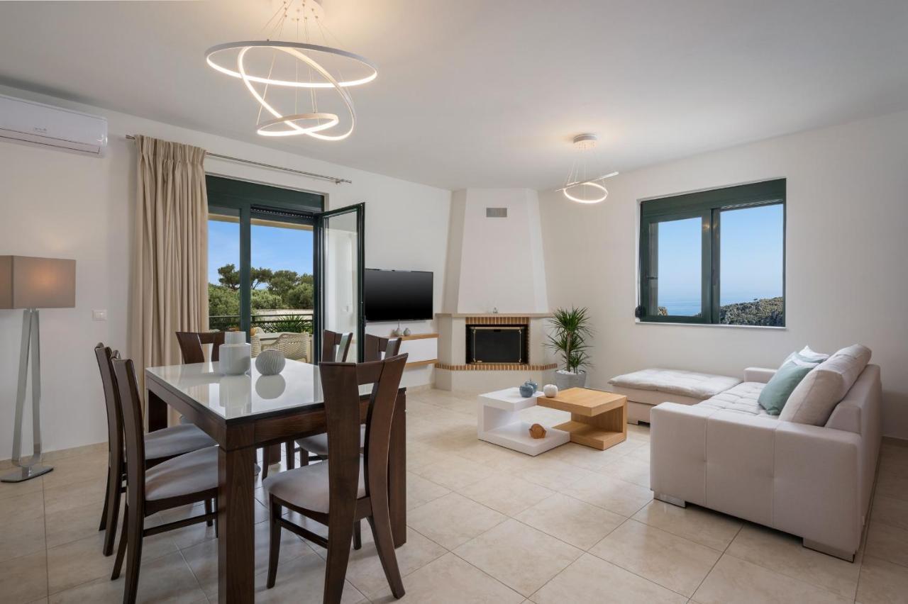 Villa Georgia Heated Pool & Jet-Tub Kolimvárion Eksteriør billede