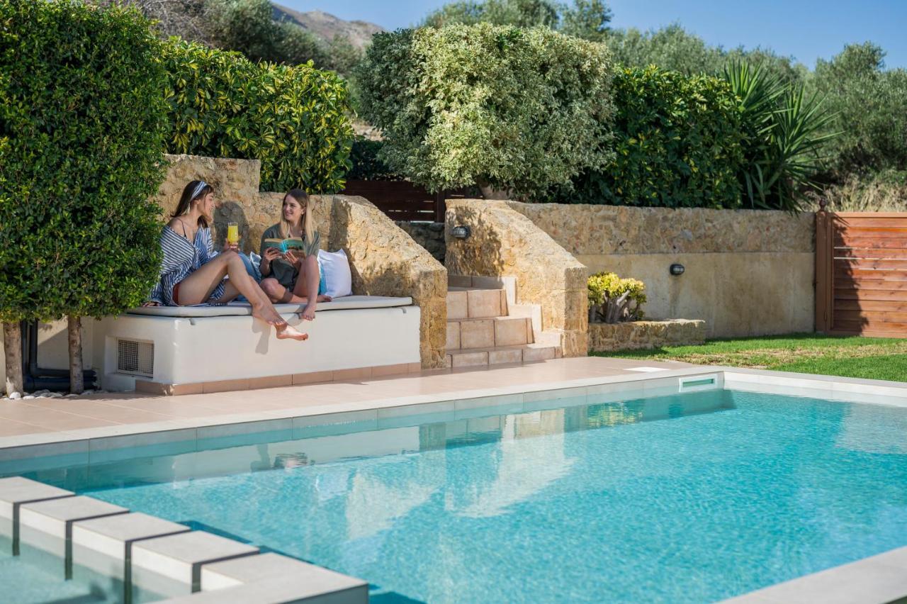 Villa Georgia Heated Pool & Jet-Tub Kolimvárion Eksteriør billede