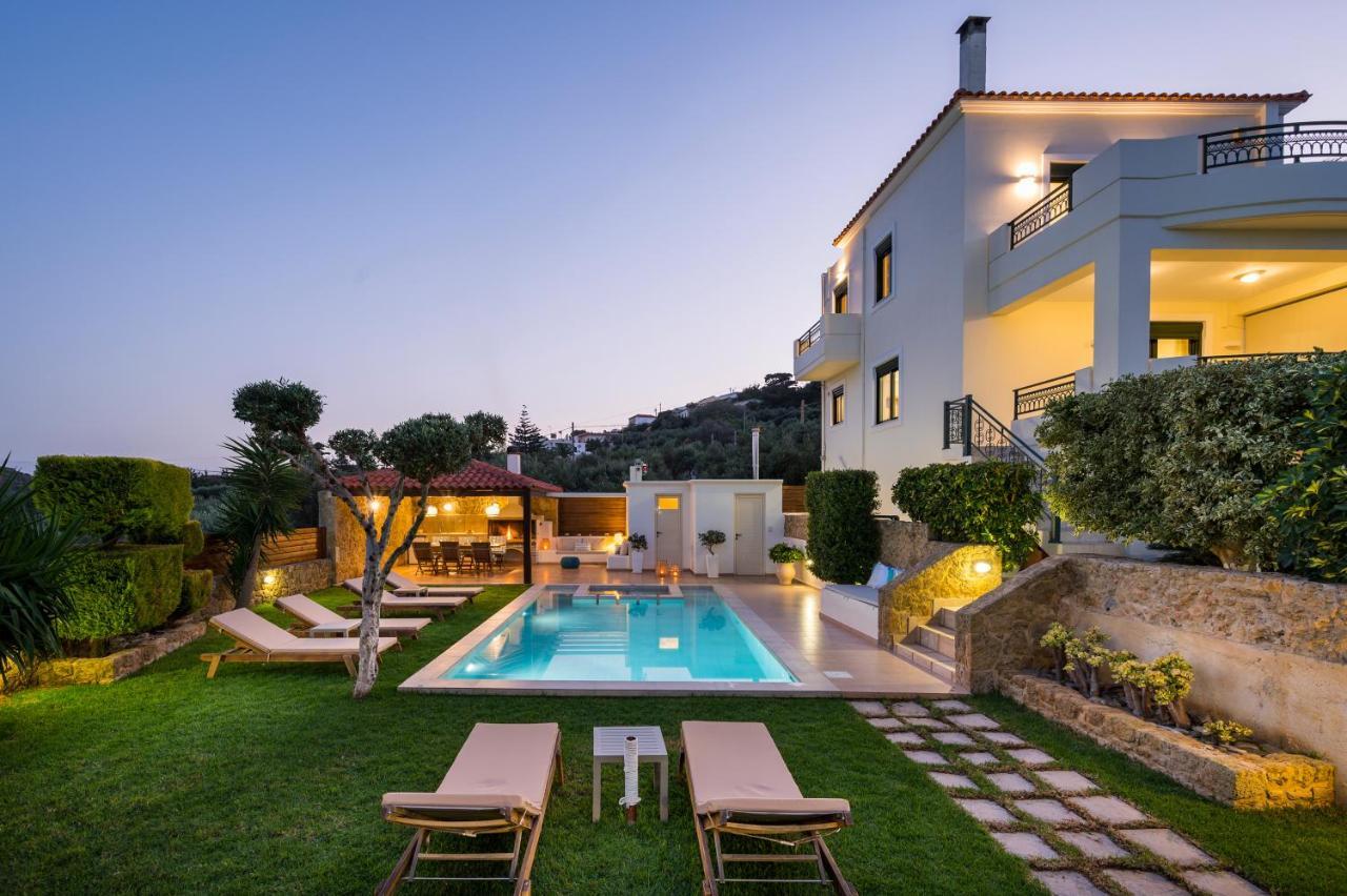 Villa Georgia Heated Pool & Jet-Tub Kolimvárion Eksteriør billede