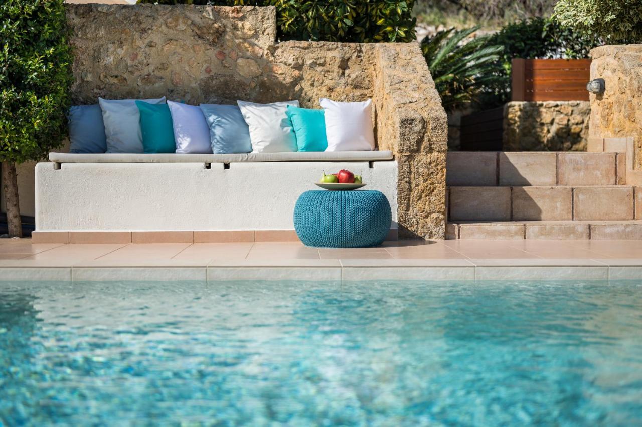 Villa Georgia Heated Pool & Jet-Tub Kolimvárion Eksteriør billede