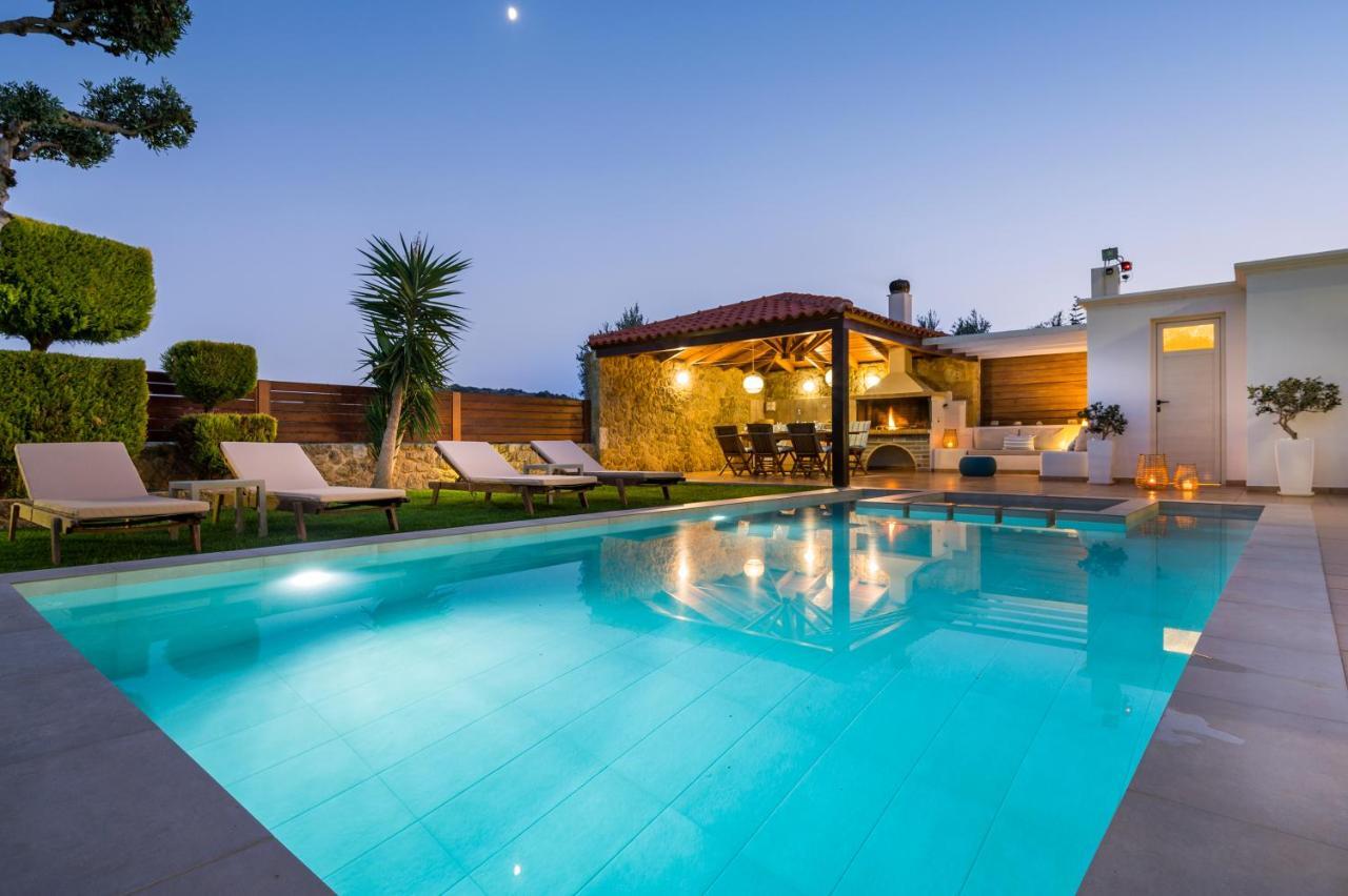 Villa Georgia Heated Pool & Jet-Tub Kolimvárion Eksteriør billede